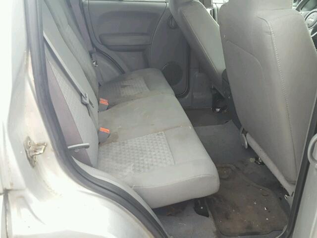 1J4GL38K45W679704 - 2005 JEEP LIBERTY RE SILVER photo 6