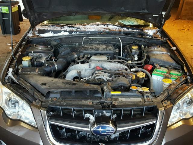 4S4BP61C087332406 - 2008 SUBARU OUTBACK 2. BROWN photo 7