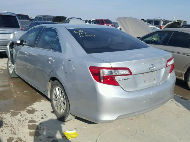 4T4BF1FK7CR186799 - 2012 TOYOTA CAMRY BASE SILVER photo 3