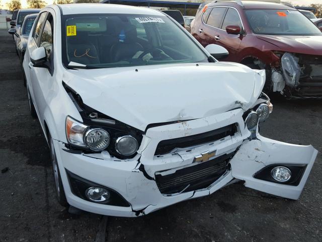 1G1JE6SB6F4189660 - 2015 CHEVROLET SONIC LTZ WHITE photo 1