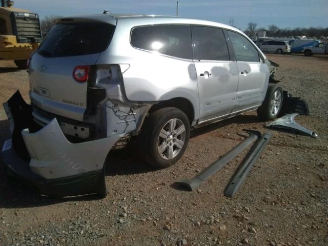 1GNKVGEDXCJ237289 - 2012 CHEVROLET TRAVERSE L SILVER photo 4