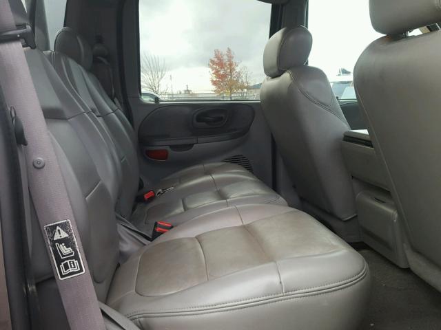 1FTRW08L42KE33137 - 2002 FORD F150 SUPER GRAY photo 6