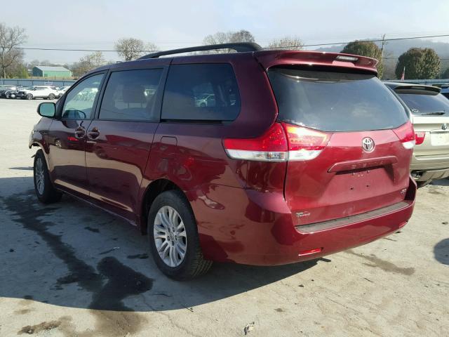 5TDYK3DC8DS400040 - 2013 TOYOTA SIENNA XLE RED photo 3