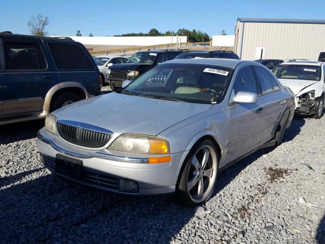 1LNHM87A3YY768004 - 2000 LINCOLN LS SILVER photo 2