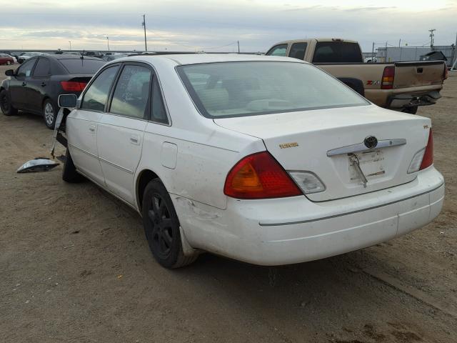 4T1BF28B4YU085787 - 2000 TOYOTA AVALON XL WHITE photo 3