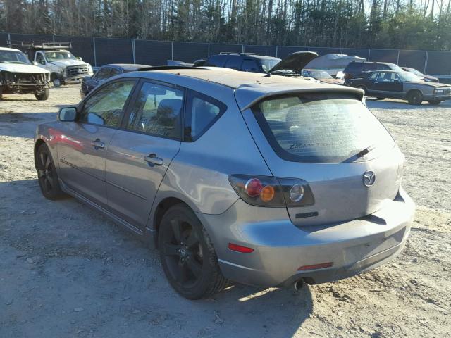 JM1BK343851304462 - 2005 MAZDA 3 HATCHBAC CHARCOAL photo 3