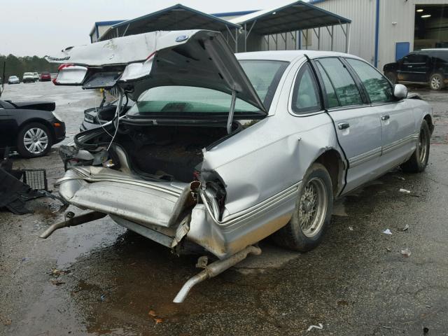 2FALP74W1VX170690 - 1997 FORD CROWN VICT SILVER photo 4