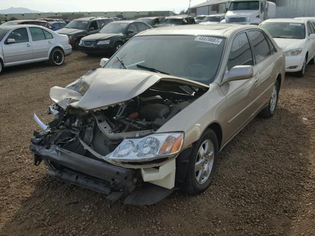 4T1BF28B32U254950 - 2002 TOYOTA AVALON XL TAN photo 2