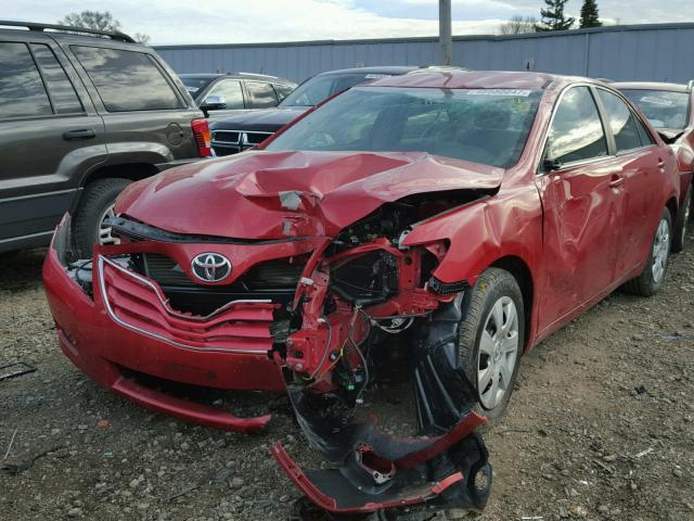 4T4BF3EK3BR101470 - 2011 TOYOTA CAMRY BASE RED photo 2