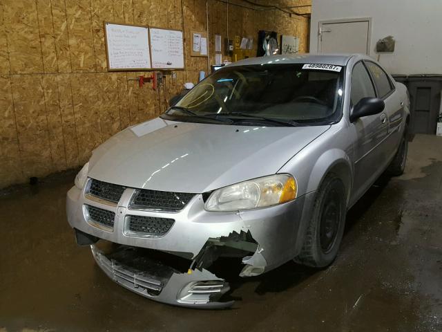 1B3EL46XX6N116912 - 2006 DODGE STRATUS SX SILVER photo 2