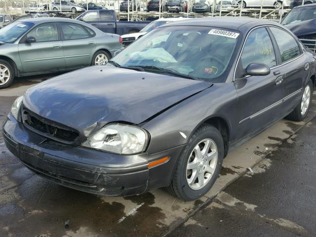 1MEFM50U22A647834 - 2002 MERCURY SABLE GS GRAY photo 2