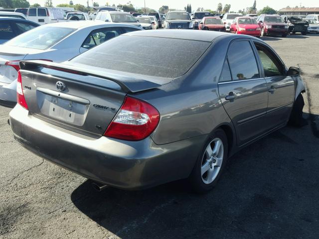 4T1BF32K03U566627 - 2003 TOYOTA CAMRY LE GRAY photo 4