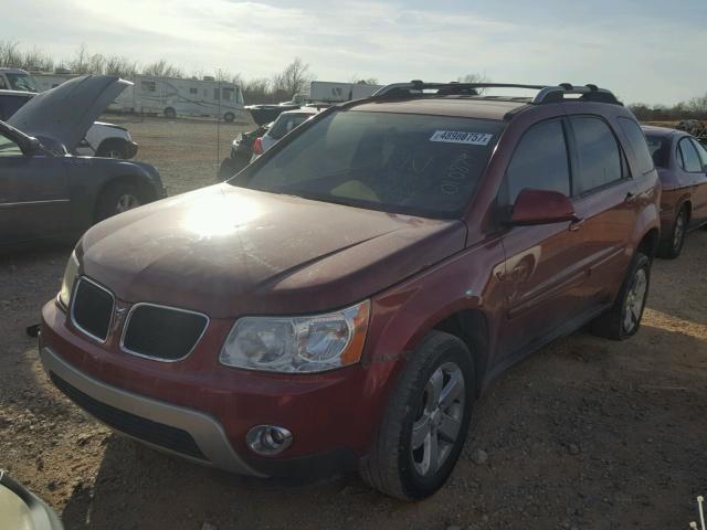 2CKDL63F366010879 - 2006 PONTIAC TORRENT RED photo 2