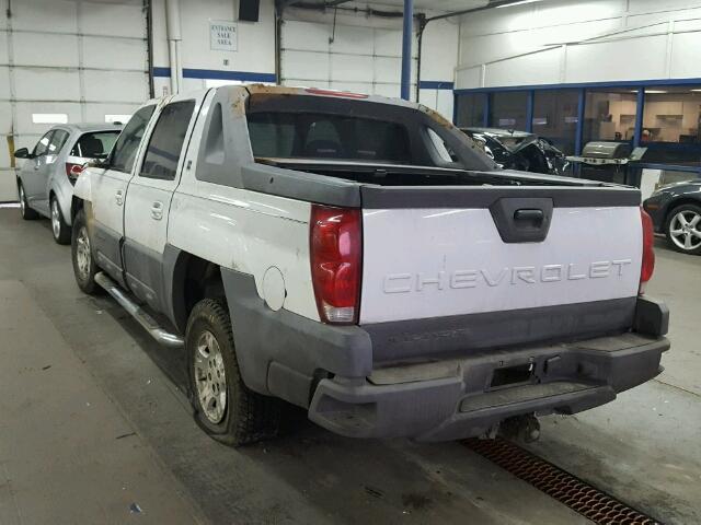 3GNEK13TX2G122205 - 2002 CHEVROLET AVALANCHE WHITE photo 3