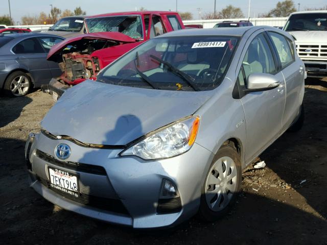 JTDKDTB36E1561584 - 2014 TOYOTA PRIUS C SILVER photo 2