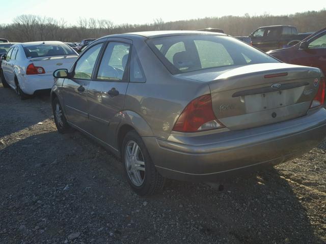 1FAFP34383W104688 - 2003 FORD FOCUS SE C TAN photo 3