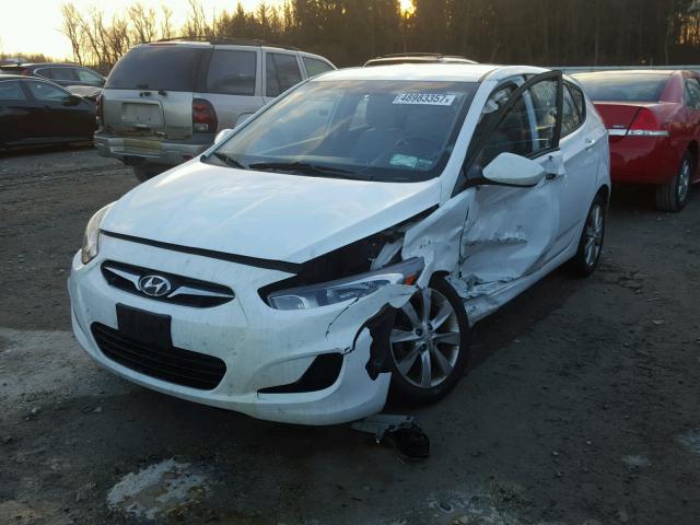 KMHCU5AE1CU010070 - 2012 HYUNDAI ACCENT GLS WHITE photo 2