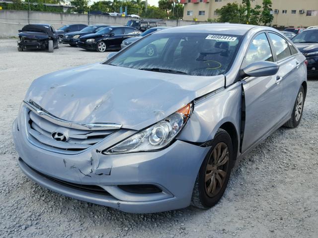 5NPEB4AC7BH205269 - 2011 HYUNDAI SONATA GLS BLUE photo 2