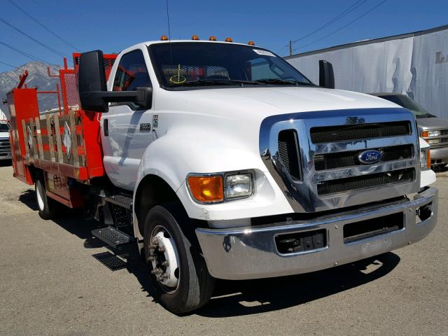 3FRNF6FC1FV646563 - 2015 FORD F650 SUPER WHITE photo 1