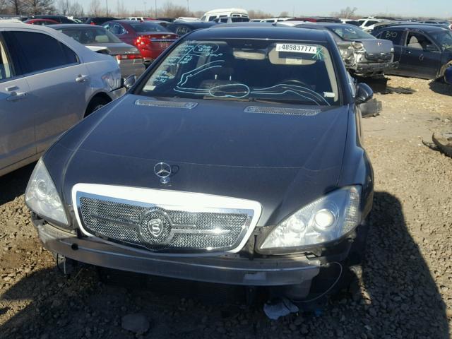 WDDNG71X37A063769 - 2007 MERCEDES-BENZ S 550 GRAY photo 9