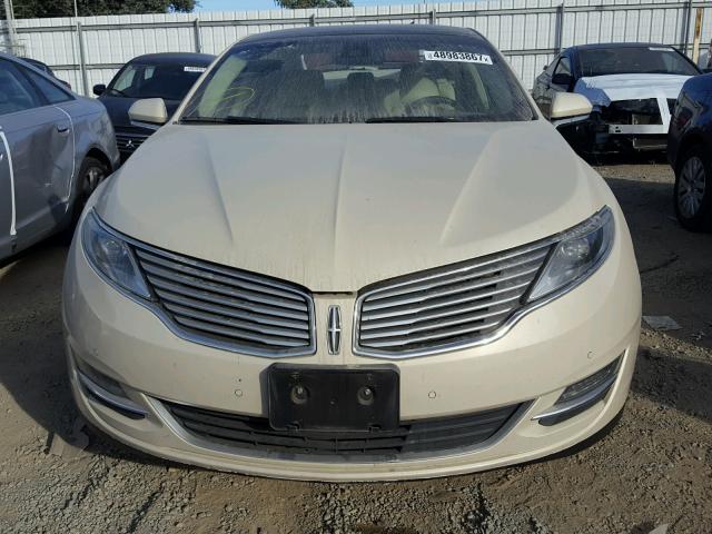 3LN6L2LU6ER824793 - 2014 LINCOLN MKZ HYBRID BEIGE photo 9