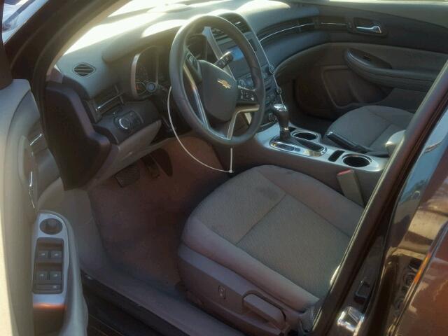 1G11B5SL5FF333005 - 2015 CHEVROLET MALIBU LS CHARCOAL photo 9