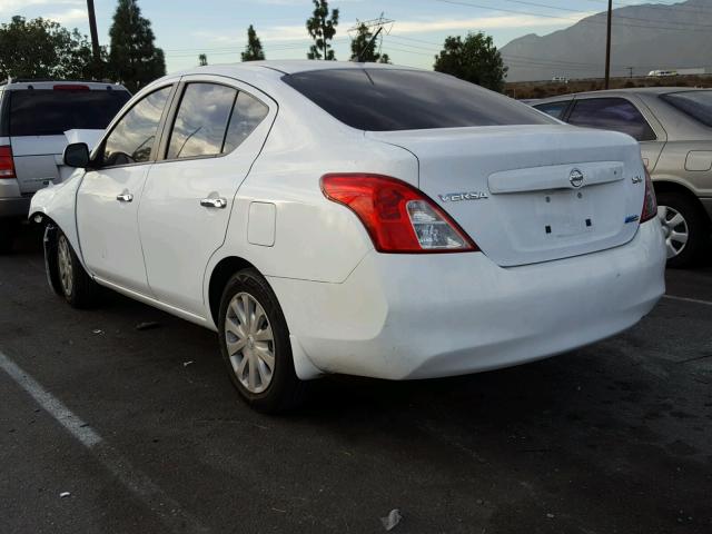 3N1CN7AP2CL906311 - 2012 NISSAN VERSA S WHITE photo 3