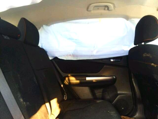 JF2GPADC5GH304037 - 2016 SUBARU CROSSTREK BLACK photo 6