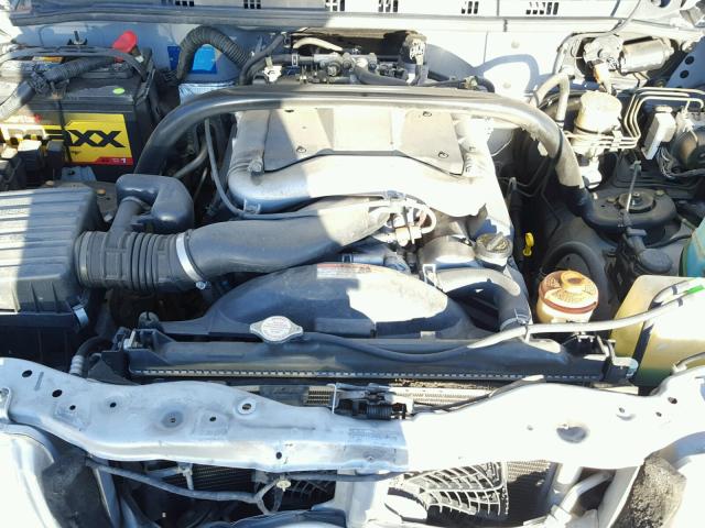 JS3TD62V924161439 - 2002 SUZUKI GRAND VITA SILVER photo 7