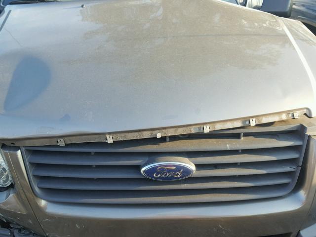 1FMEU62E96UA33355 - 2006 FORD EXPLORER X GRAY photo 7