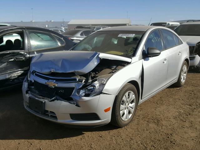 1G1PB5SGXD7141180 - 2013 CHEVROLET CRUZE LS SILVER photo 2