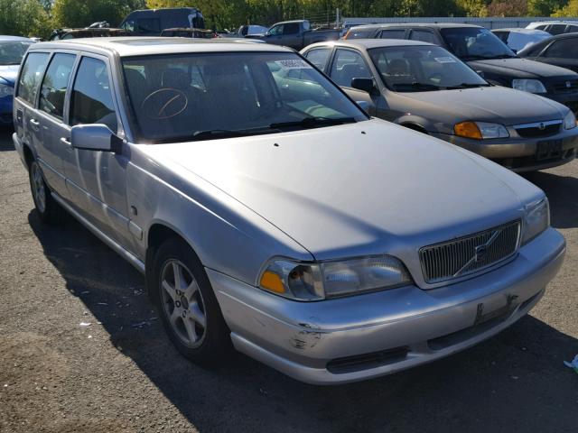 YV1LW61J6Y2663203 - 2000 VOLVO V70 BASE SILVER photo 1