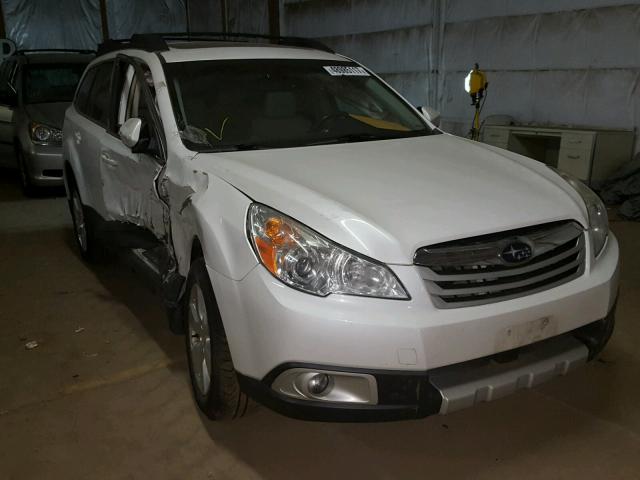 4S4BRDLC7B2376600 - 2011 SUBARU OUTBACK 3. WHITE photo 1