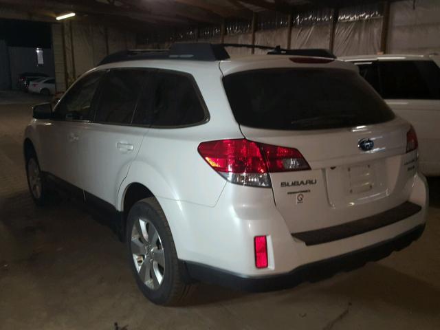 4S4BRDLC7B2376600 - 2011 SUBARU OUTBACK 3. WHITE photo 3