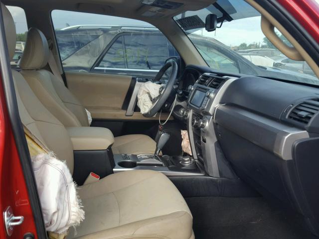 JTEBU5JR5H5447232 - 2017 TOYOTA 4RUNNER SR BURGUNDY photo 5