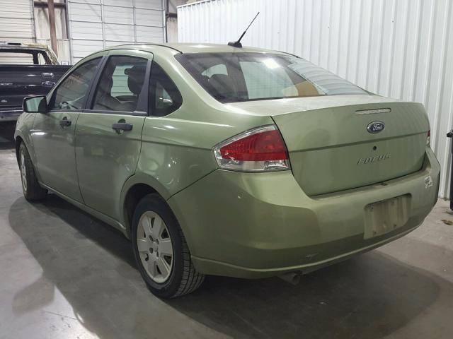 1FAHP34N28W144539 - 2008 FORD FOCUS S/SE GREEN photo 3