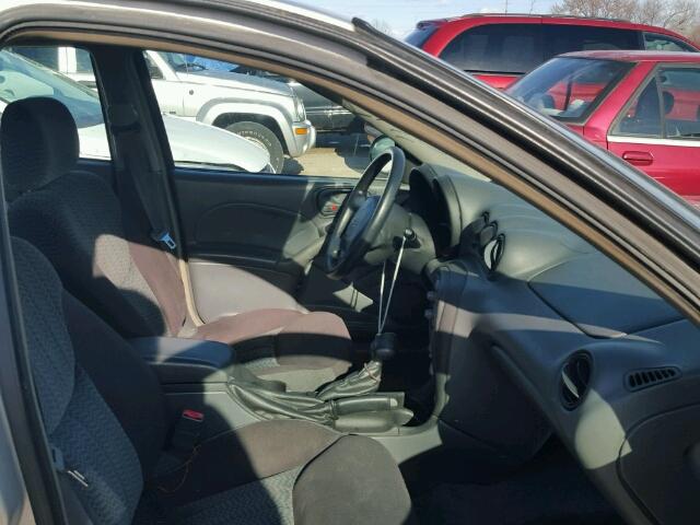 1G2NE52E05M106062 - 2005 PONTIAC GRAND AM S 银色 照片 5