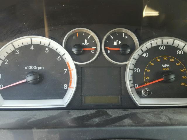 KL1TD6DEXAB114384 - 2010 CHEVROLET AVEO LS SILVER photo 8