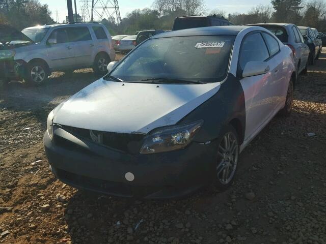 JTKDE177550012236 - 2005 TOYOTA SCION TC WHITE photo 2