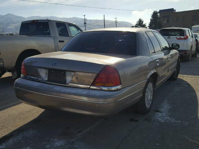 2FAHP71W43X203124 - 2003 FORD CROWN VICT GRAY photo 4