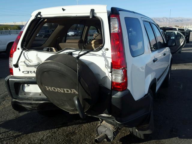 JHLRD78535C051859 - 2005 HONDA CR-V LX WHITE photo 4