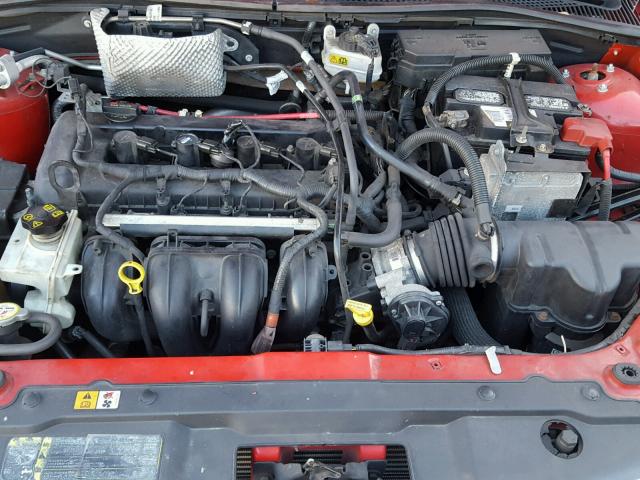 1FAHP35N38W254451 - 2008 FORD FOCUS SE RED photo 7