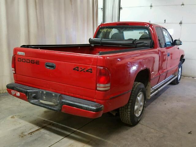 1B7GG22X1XS215692 - 1999 DODGE DAKOTA RED photo 4