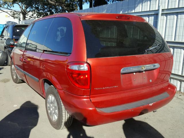 1A4GP45R66B658146 - 2006 CHRYSLER TOWN & COU RED photo 3