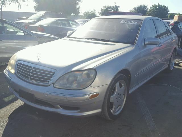 WDBNG70J92A313238 - 2002 MERCEDES-BENZ S 430 SILVER photo 2