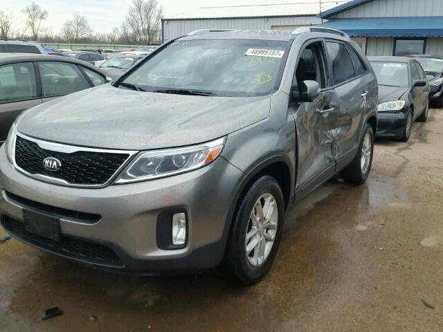 5XYKTCA66EG442500 - 2014 KIA SORENTO LX GRAY photo 2