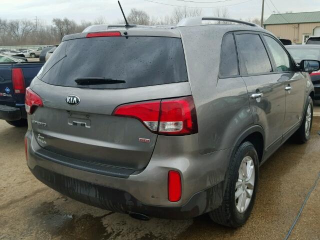 5XYKTCA66EG442500 - 2014 KIA SORENTO LX GRAY photo 4