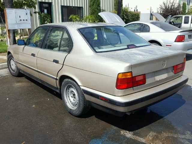 WBAHD6318PBJ84341 - 1993 BMW 525 I AUTO GOLD photo 3