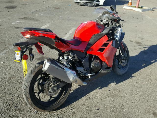 JKAEX8B16GDA32974 - 2016 KAWASAKI EX300 B RED photo 4