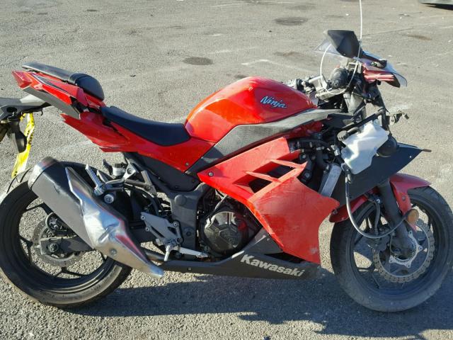 JKAEX8B16GDA32974 - 2016 KAWASAKI EX300 B RED photo 9